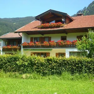 Apartment Haus Schöll, Bad Hindelang